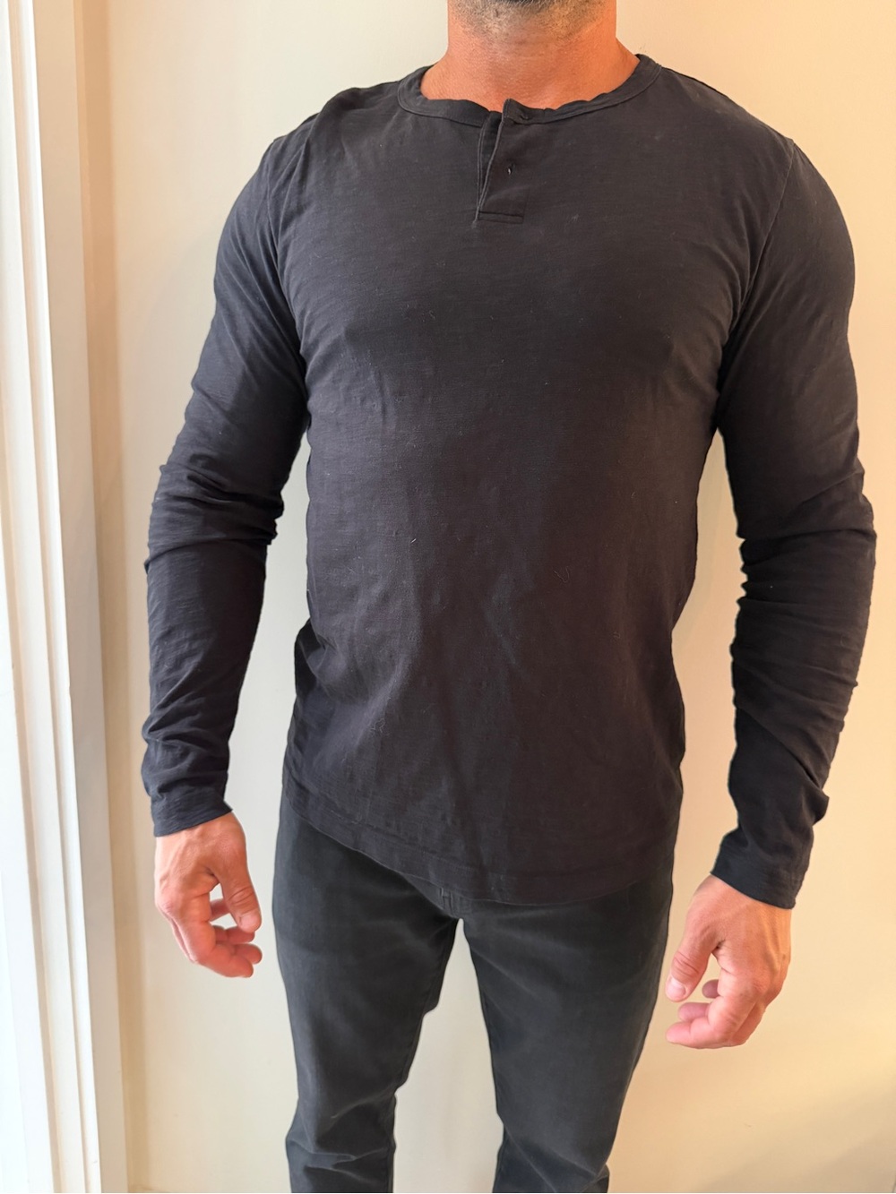 Theory Men’s Black Long-Sleeve Henley Tee